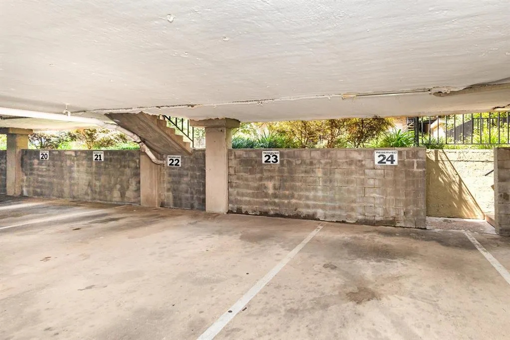 5740 Martel Avenue, #B3