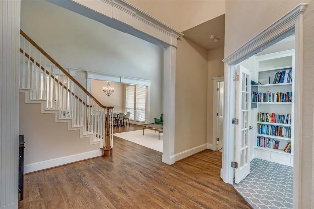 4009 Stonehollow Way