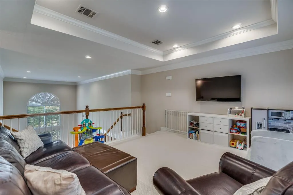4009 Stonehollow Way