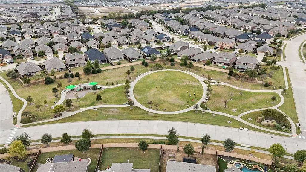 7901 Weatherford Trace