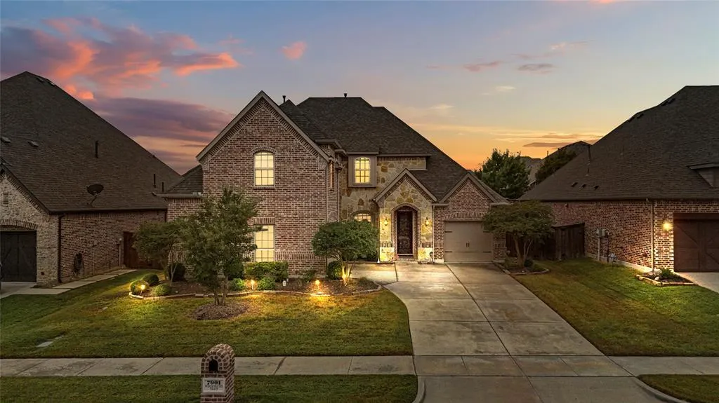 7901 Weatherford Trace