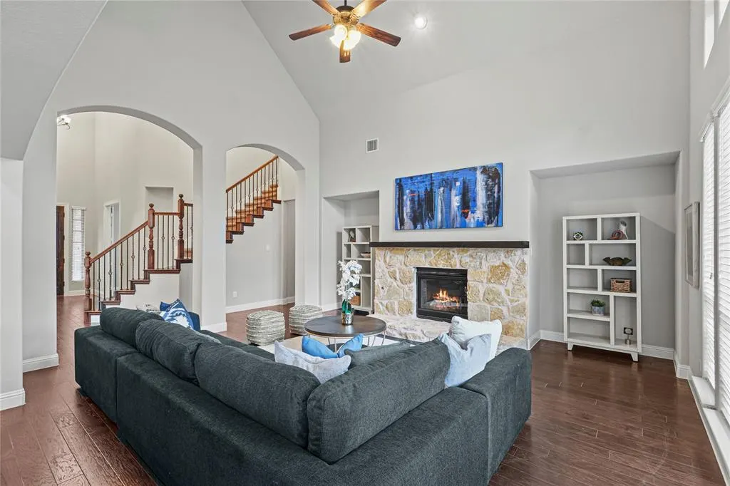 7901 Weatherford Trace