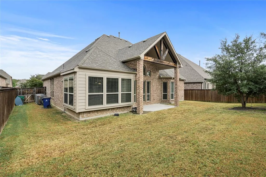 7901 Weatherford Trace