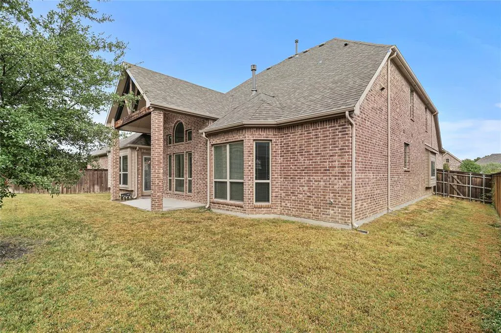 7901 Weatherford Trace
