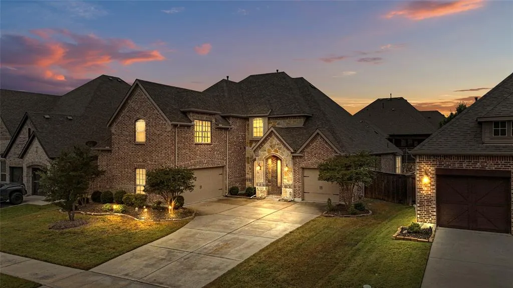 7901 Weatherford Trace