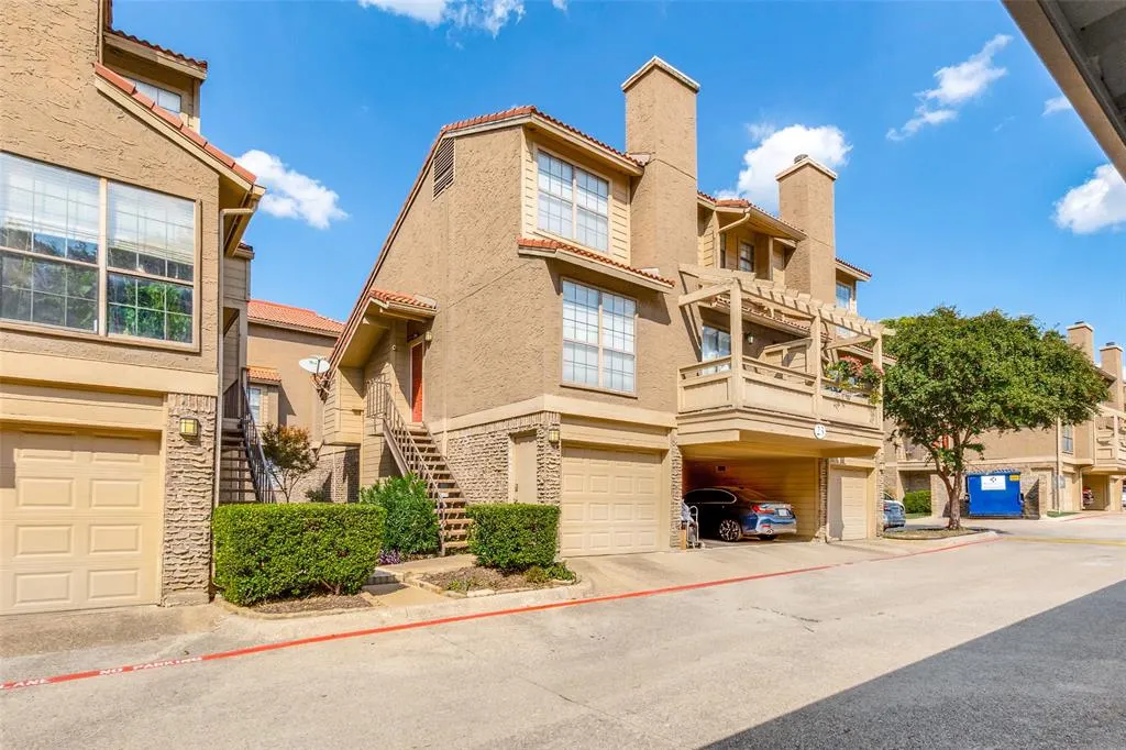 5200 Martel Avenue, #23B