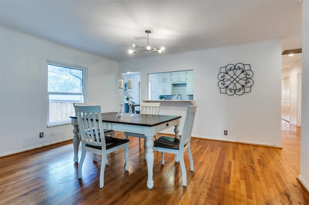 1207 Cascade Avenue