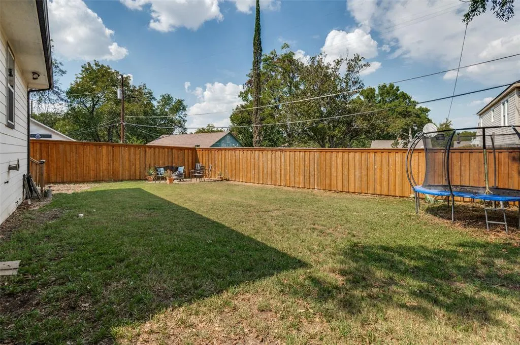 1207 Cascade Avenue
