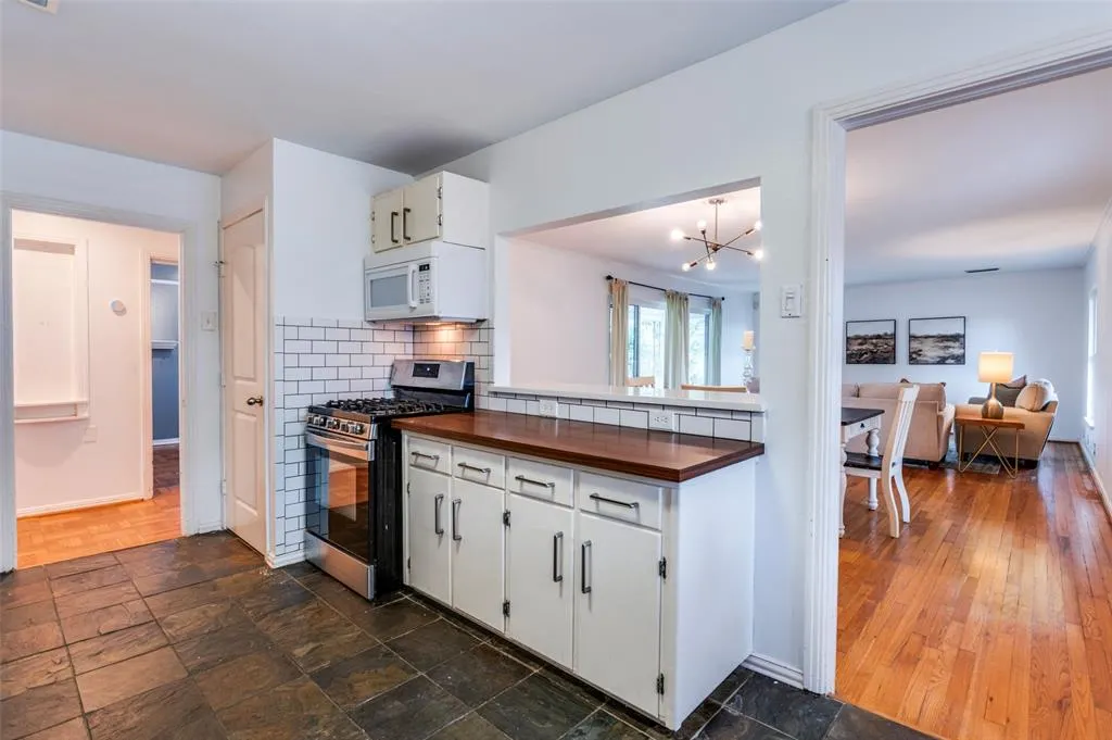 1207 Cascade Avenue