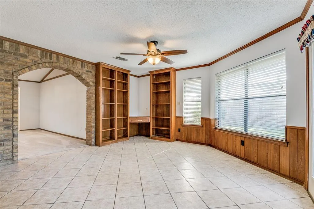 3104 Canterbury Drive