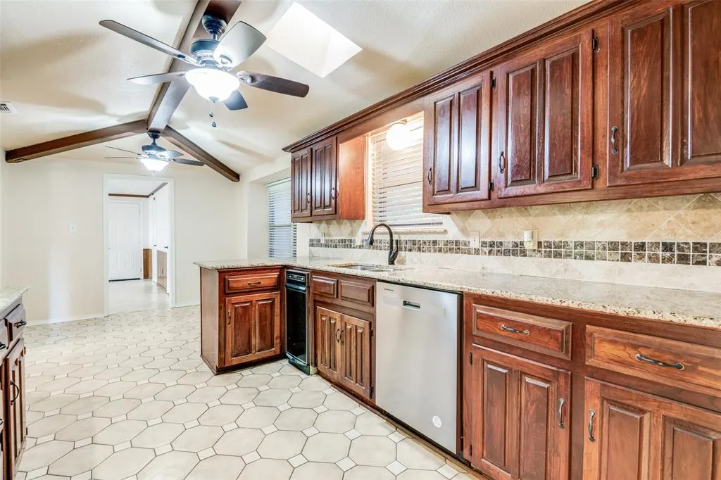 3104 Canterbury Drive