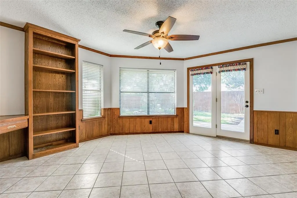 3104 Canterbury Drive