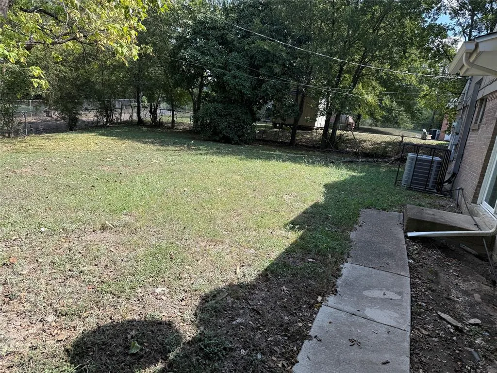 6832 Carioca Circle