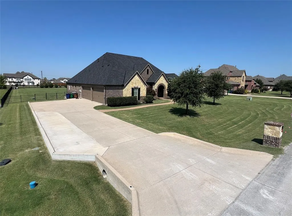 3090 Bandana Drive