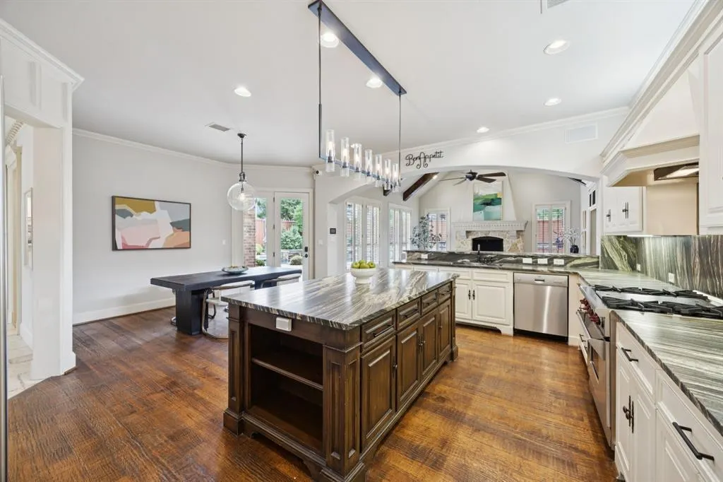 11974 Verona Court
