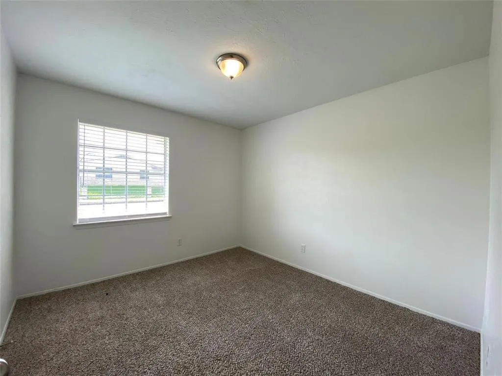 6510 Cinnamon Oaks Drive