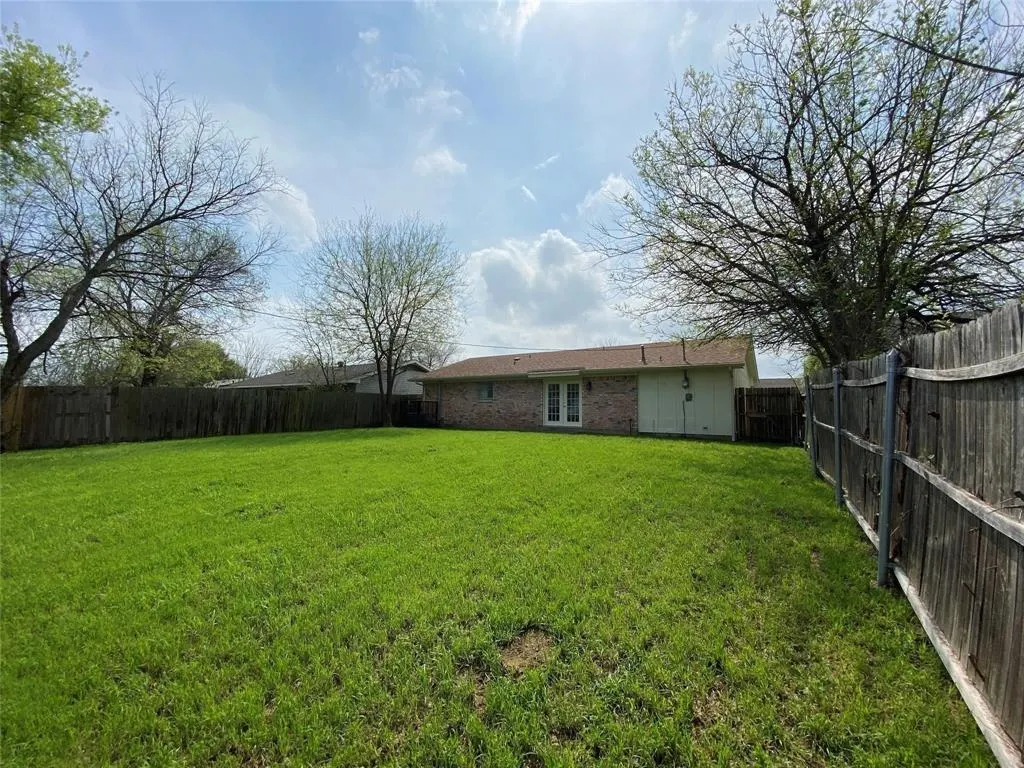 6510 Cinnamon Oaks Drive