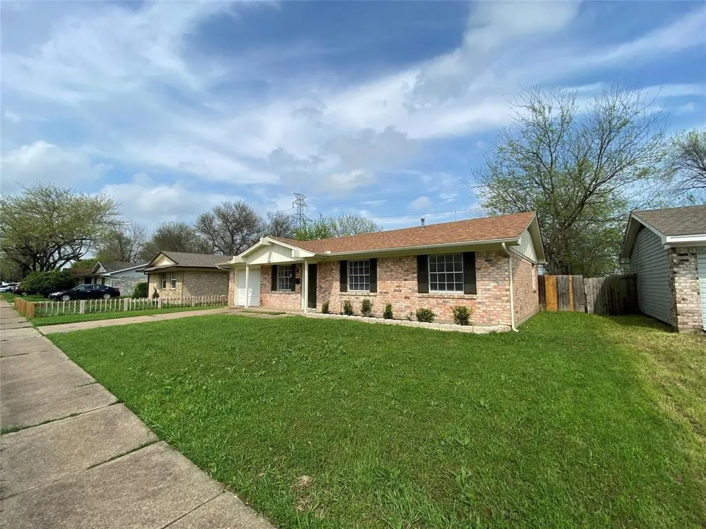 6510 Cinnamon Oaks Drive