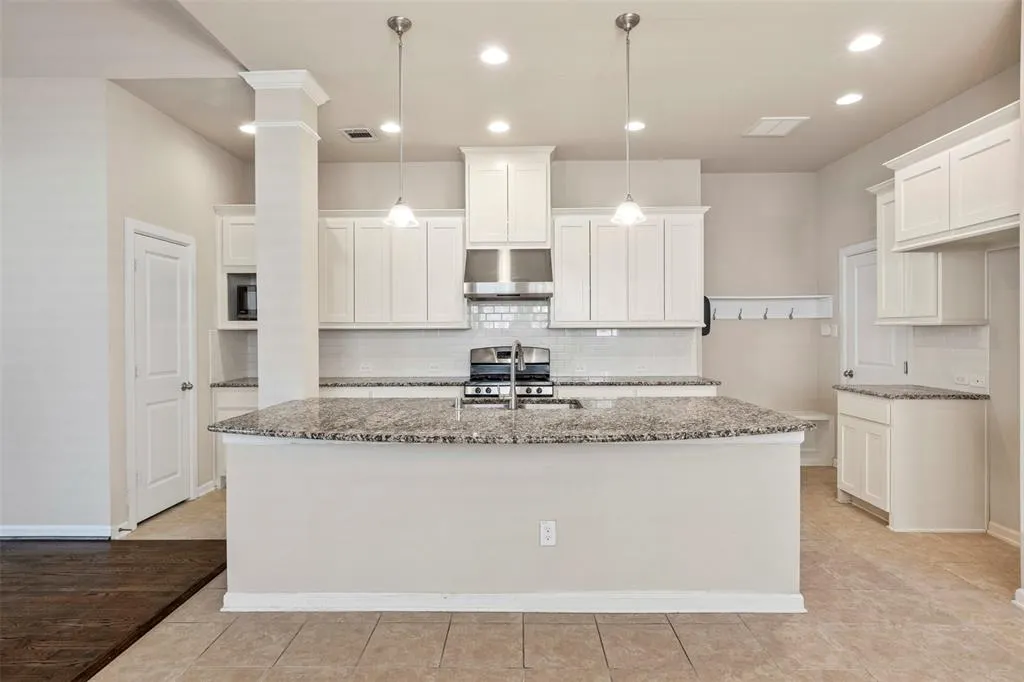 1122 Alpine Drive