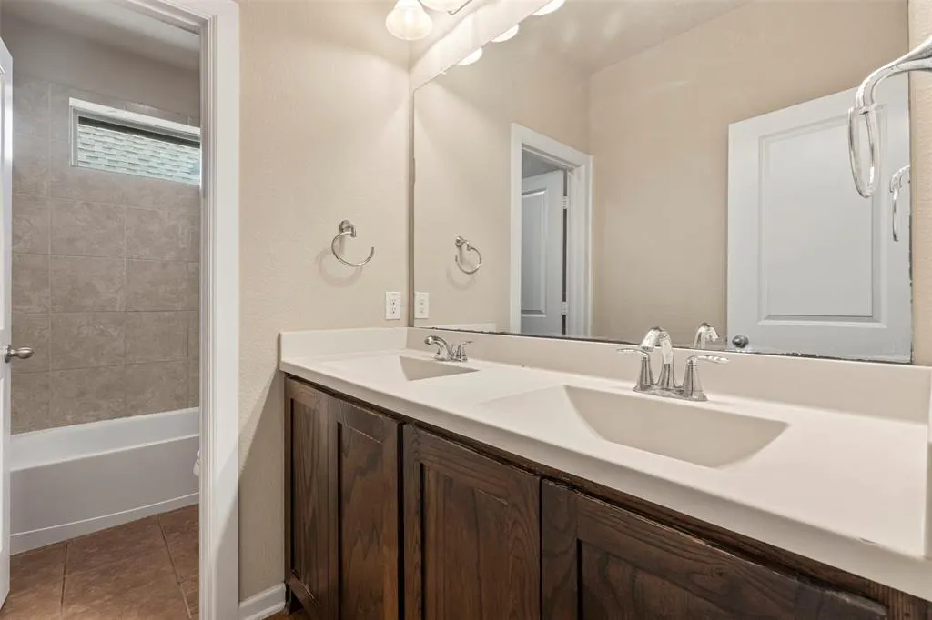 1122 Alpine Drive