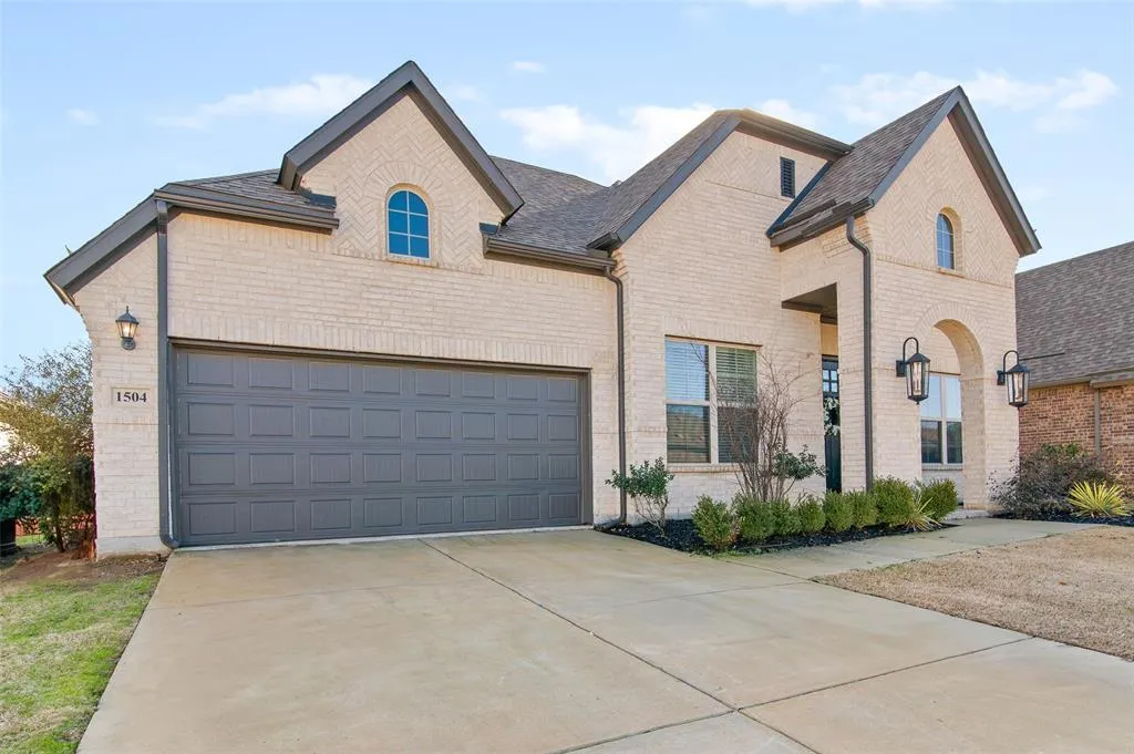 1504 Alan Drive