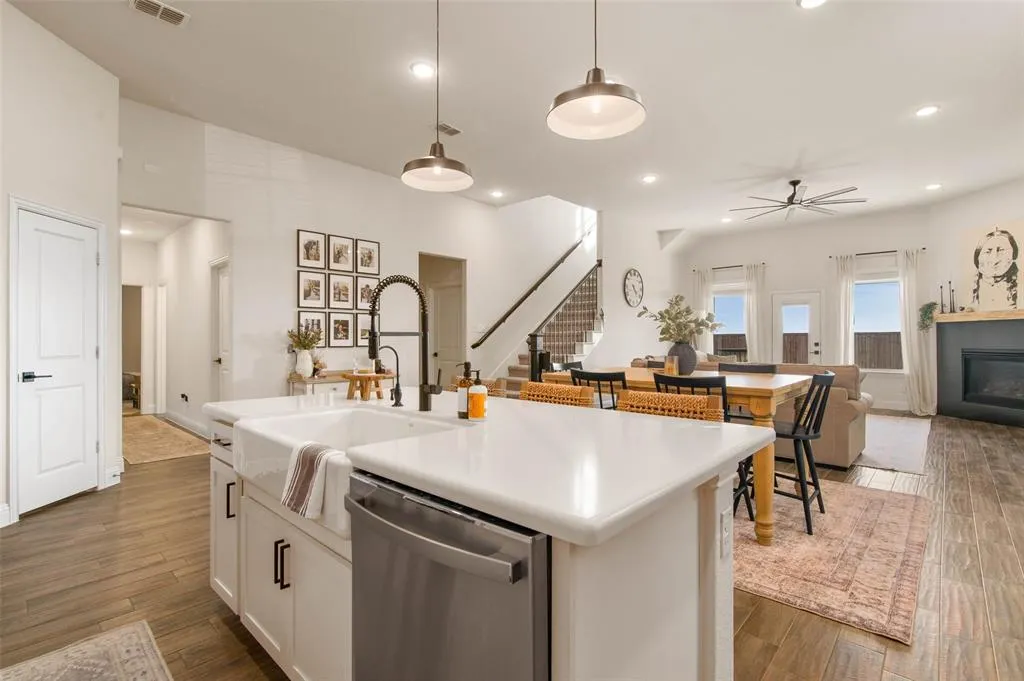 1504 Alan Drive
