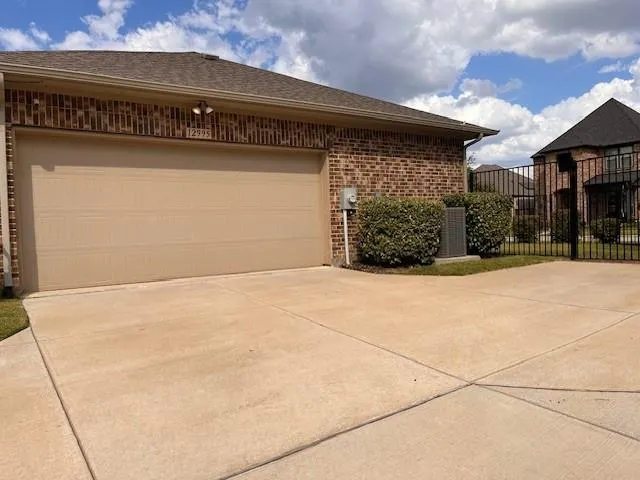 12995 Shepherds Hill Lane