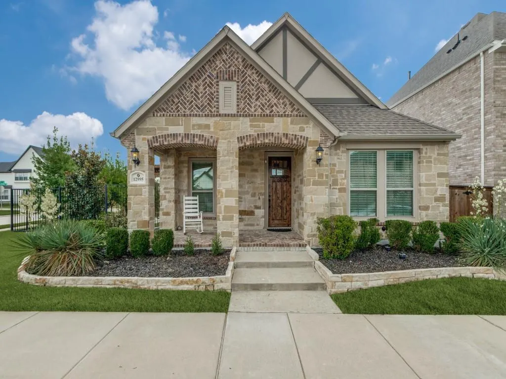 12995 Shepherds Hill Lane