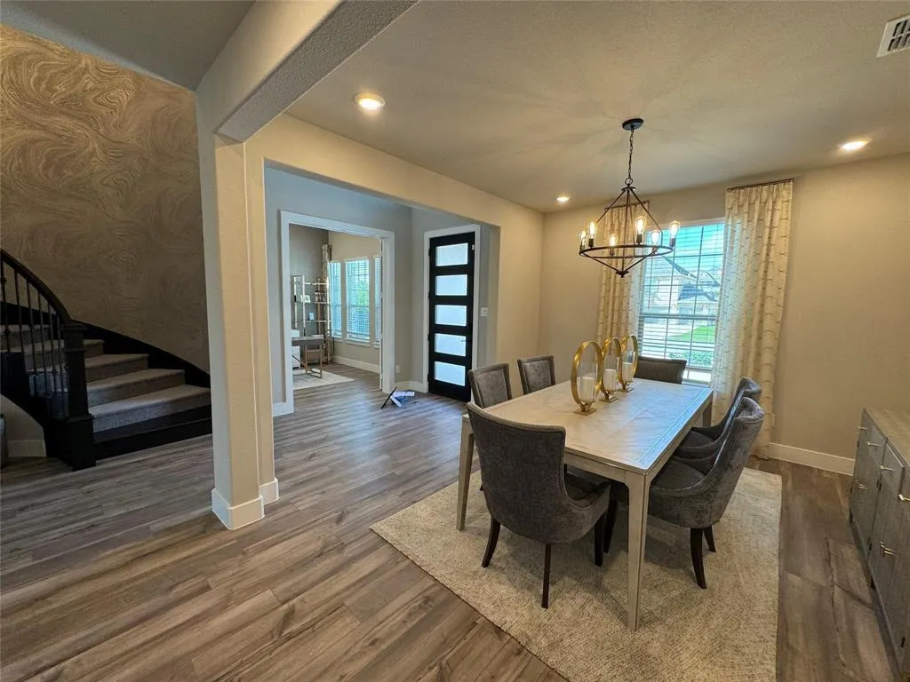 1520 Winchester Drive
