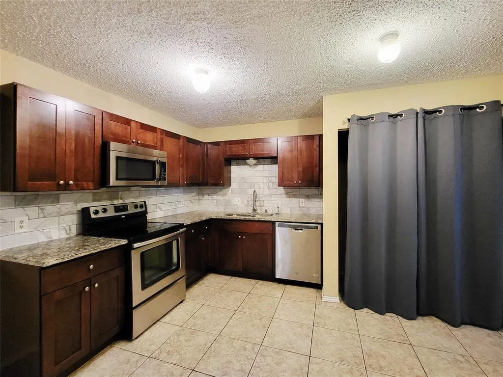 220 Village North Drive