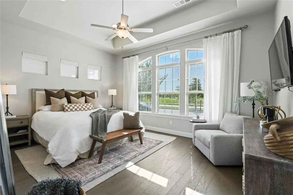 3418 River Trail