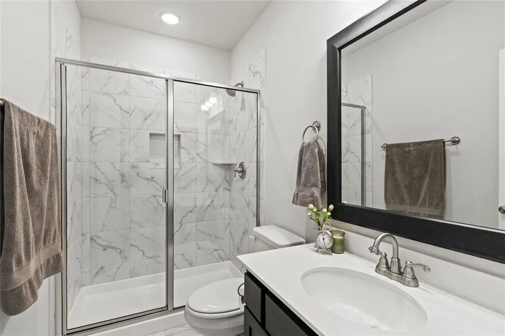 3418 River Trail