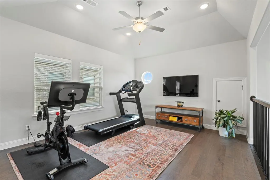 3418 River Trail