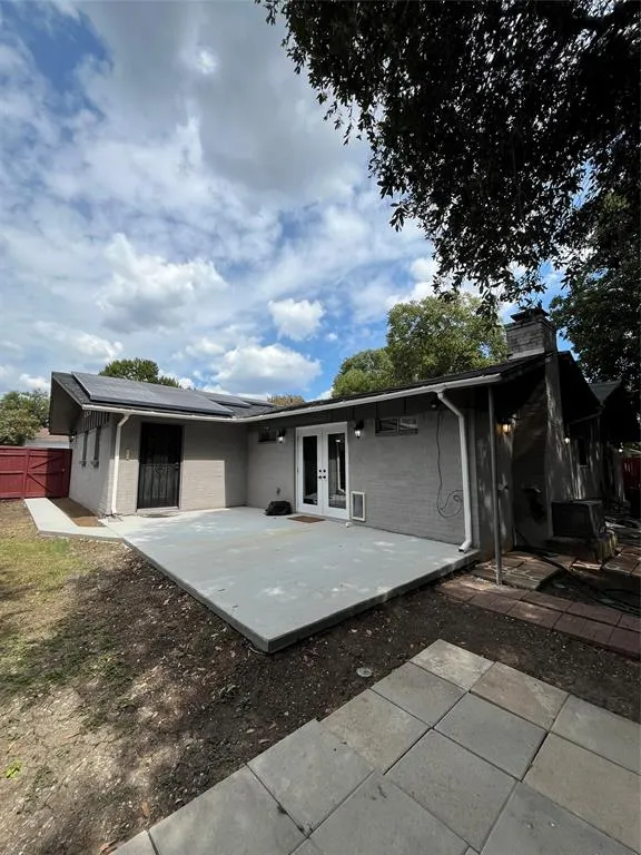 8120 Greenhollow Lane