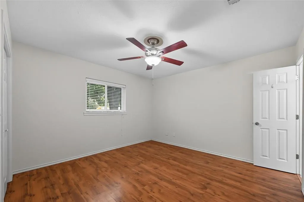 8120 Greenhollow Lane