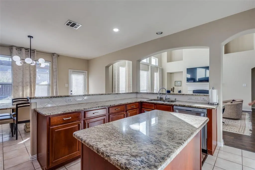 8901 Brook Hollow Drive