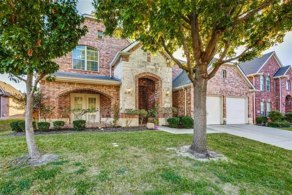 8901 Brook Hollow Drive