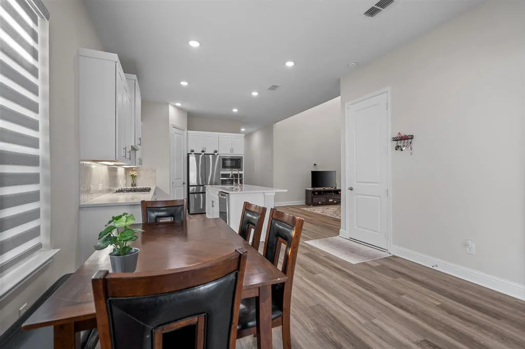 11518 Brompton Drive