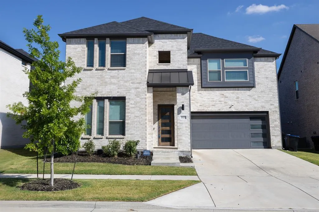 3609 Hollow Pine Drive