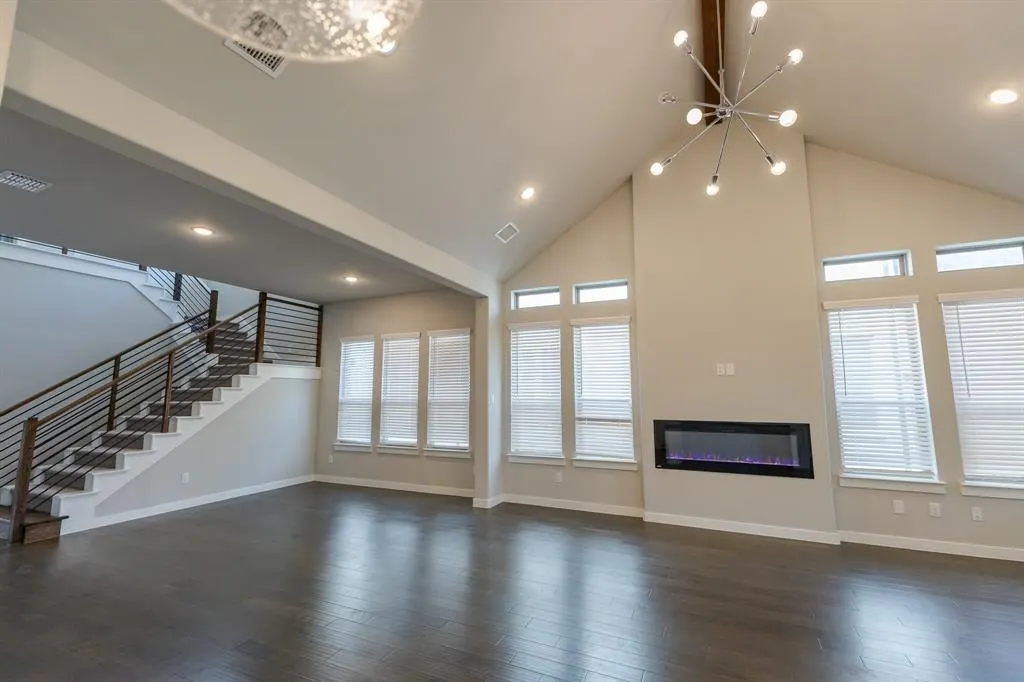 3609 Hollow Pine Drive