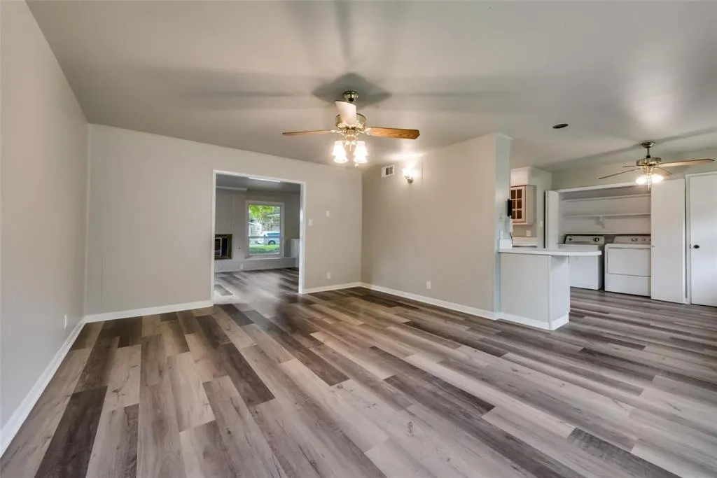 919 Meadow View Drive