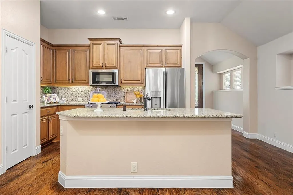 801 Marietta Lane
