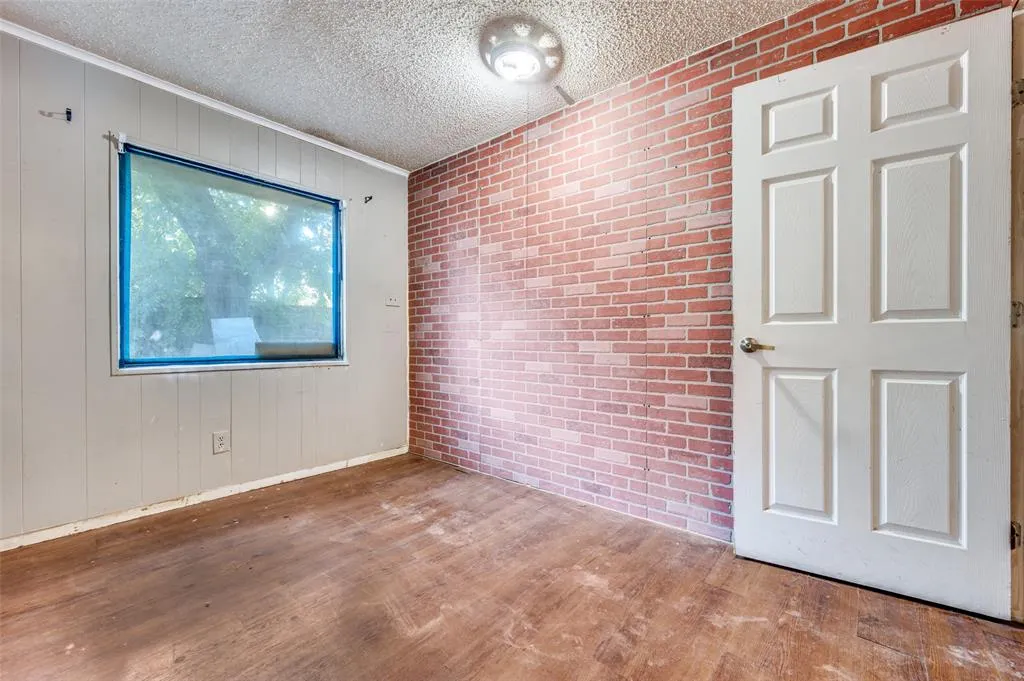 10552 Channel Drive