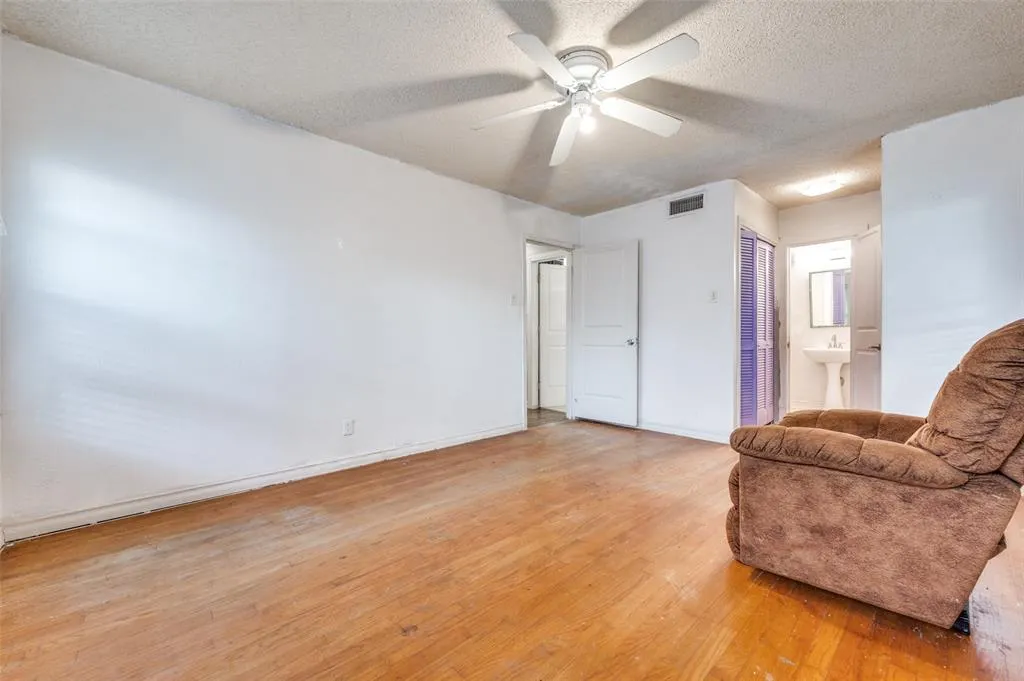 10552 Channel Drive
