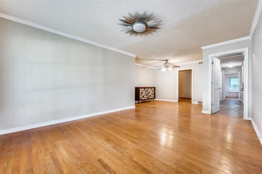 10552 Channel Drive