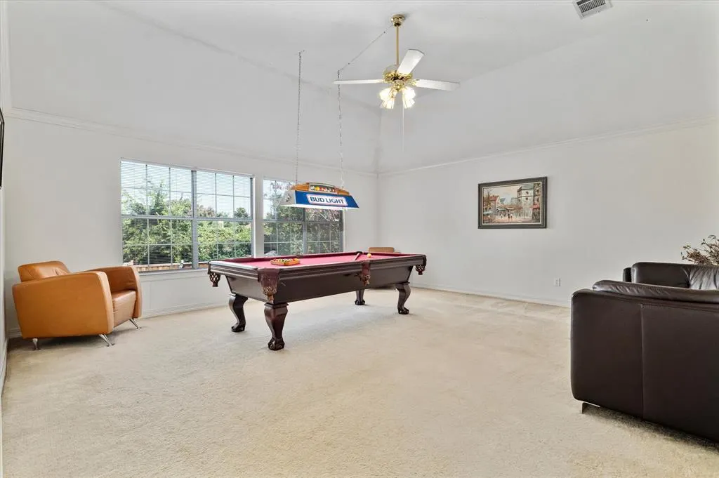 1121 Lakestream Drive