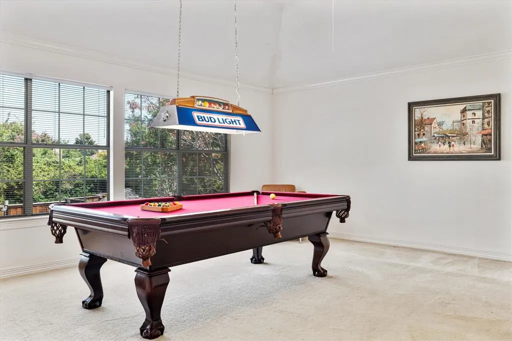 1121 Lakestream Drive
