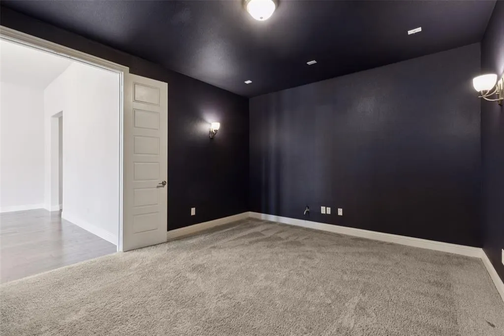 1840 Shavano Way