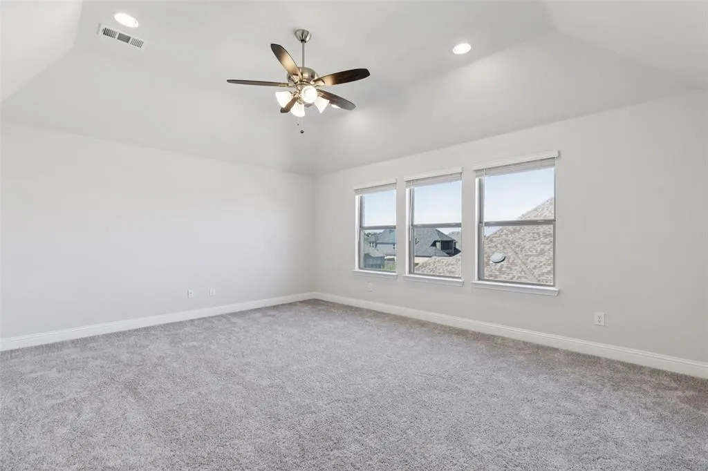 1840 Shavano Way