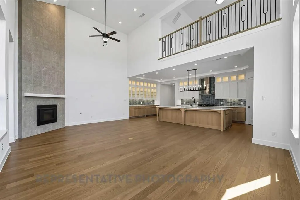 4401 Daisy Lane